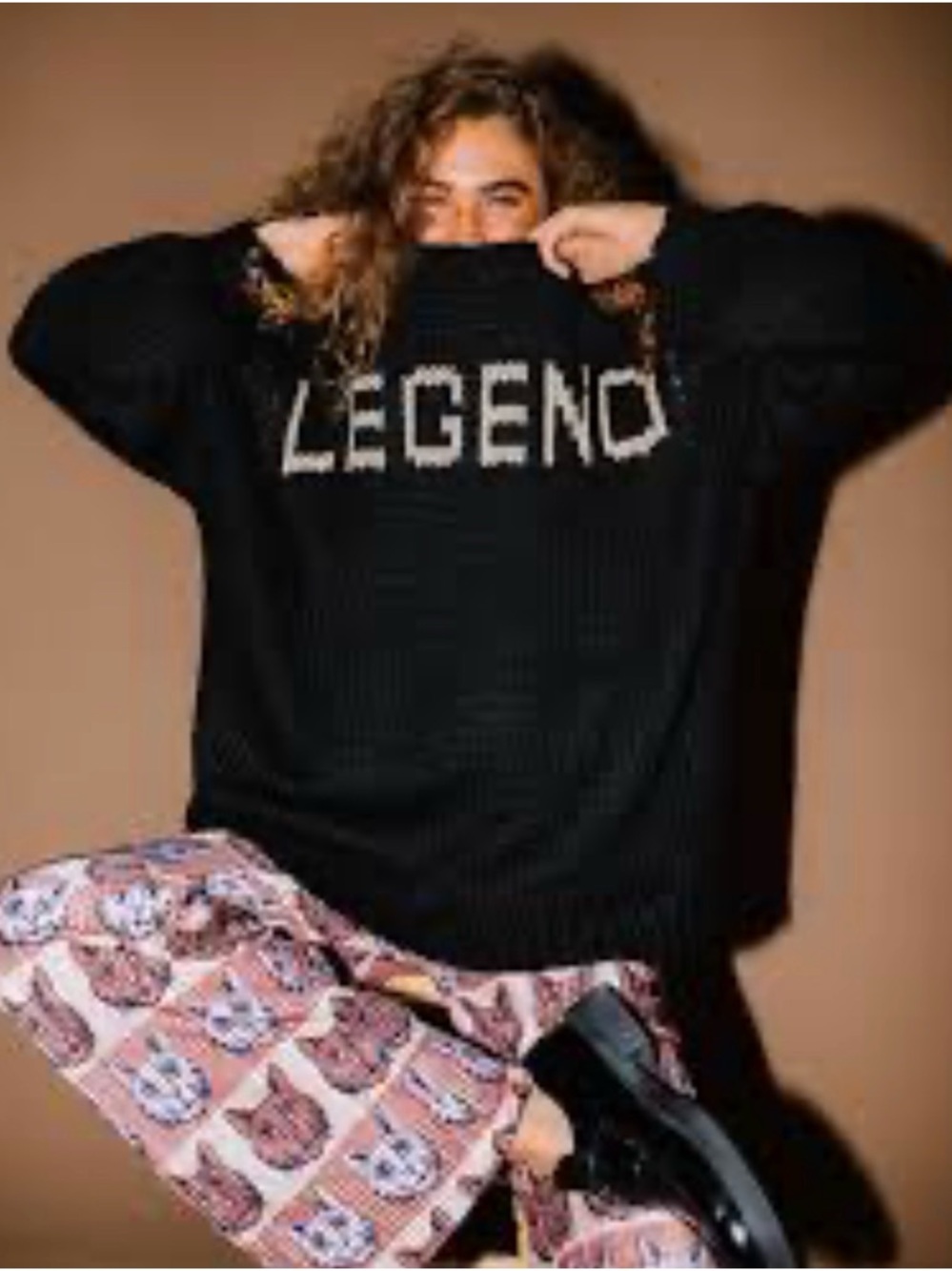 Black Discovered in LaLa 'LEGEND' Knit Sweater - Picture 4 of 4